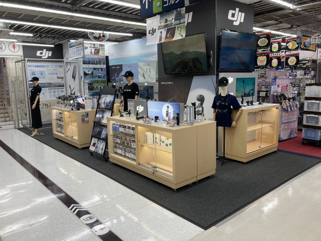 什器＋SIS施工中